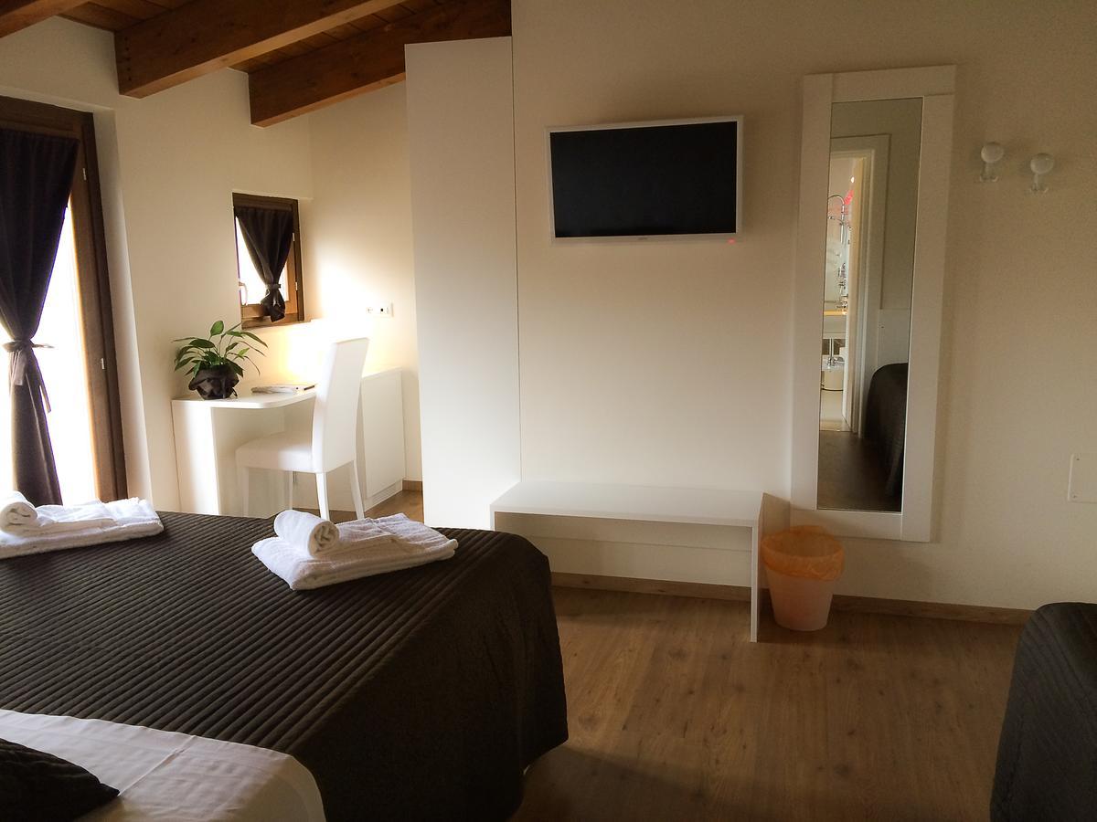 Boutique Hotel E Spa Citta Bianca Pescara Eksteriør bilde