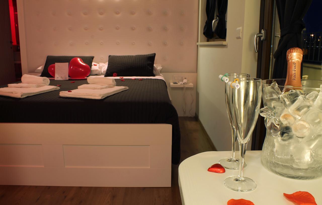 Boutique Hotel E Spa Citta Bianca Pescara Eksteriør bilde