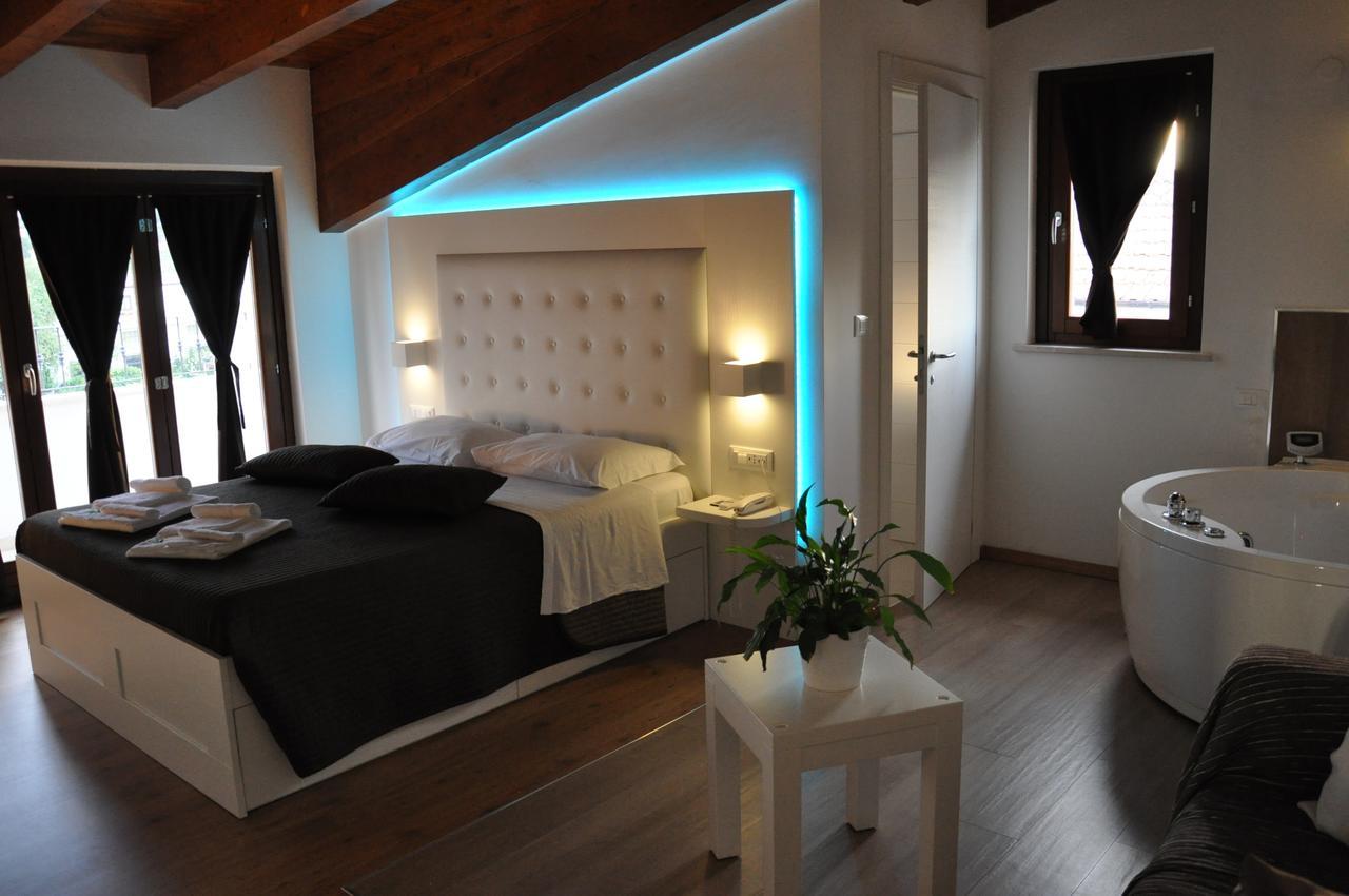 Boutique Hotel E Spa Citta Bianca Pescara Eksteriør bilde